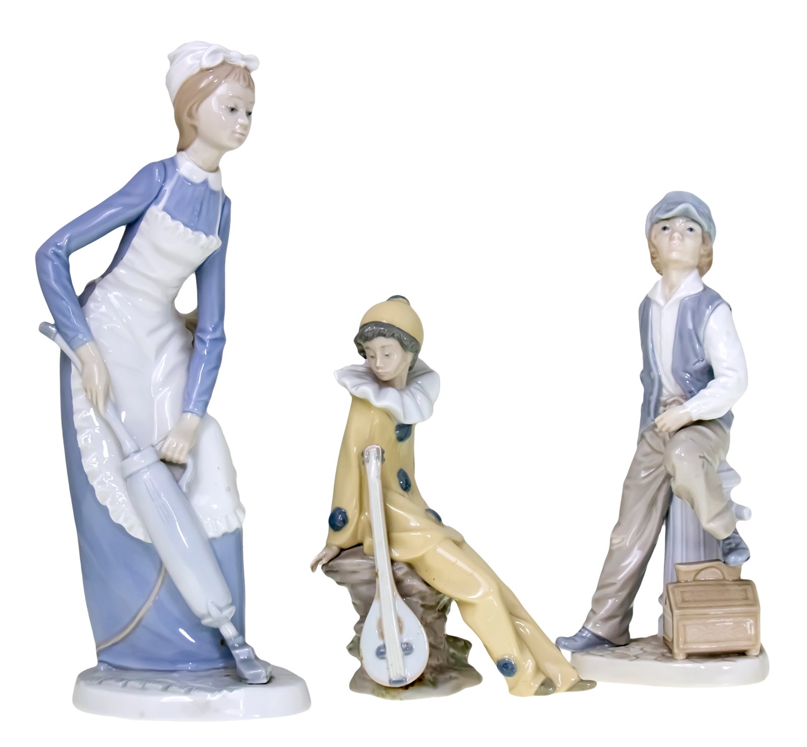 Nao by Lladro Three Porcelian Figures. (1 of 1)