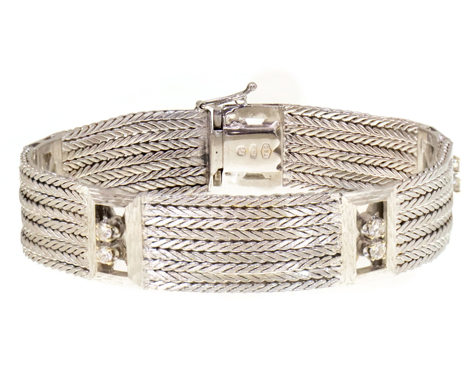 Italian 18k White Gold Diamond Bracelet. (1 of 1)