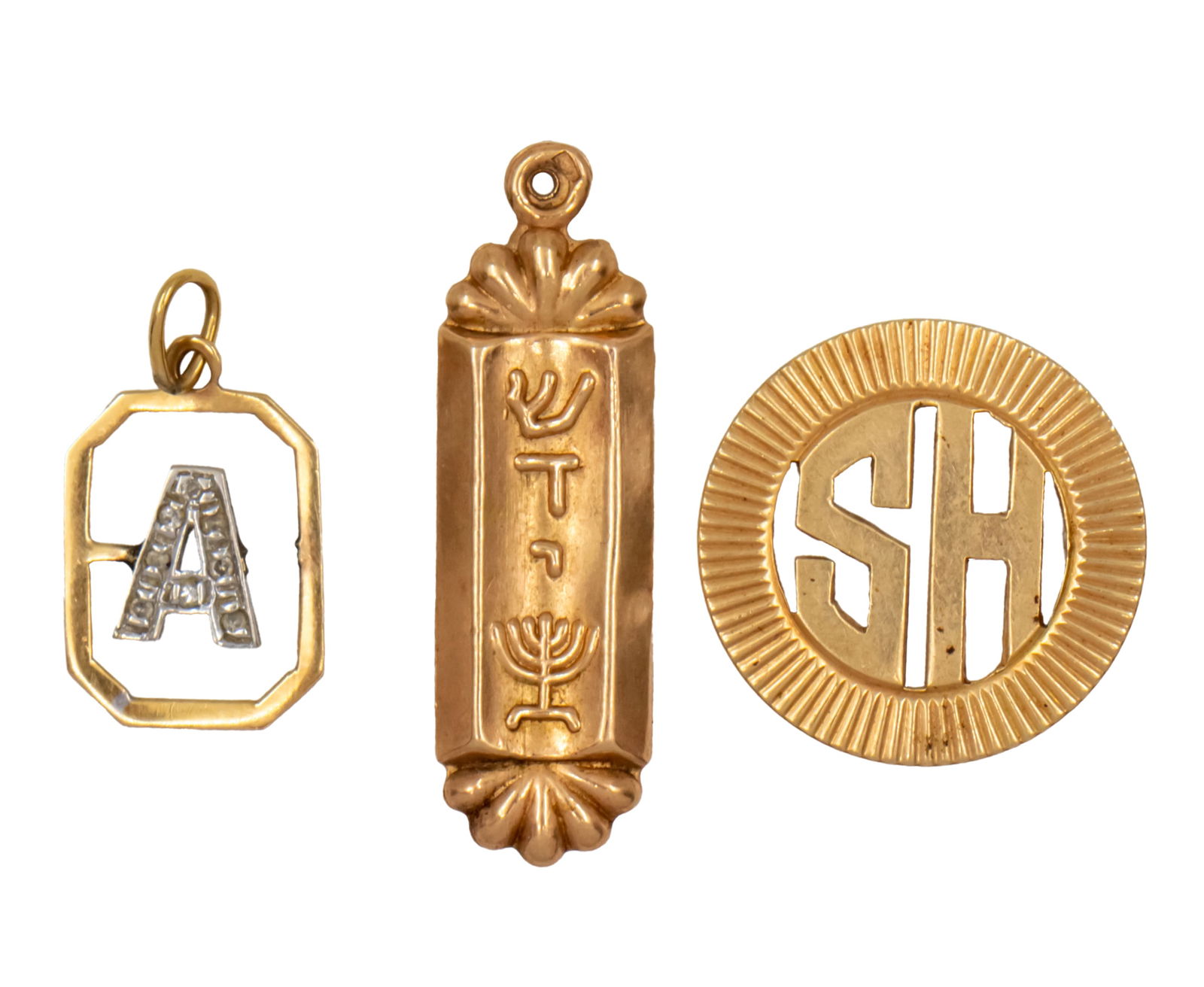 Lot of Three 14k Gold Pendants. (1 of 2)