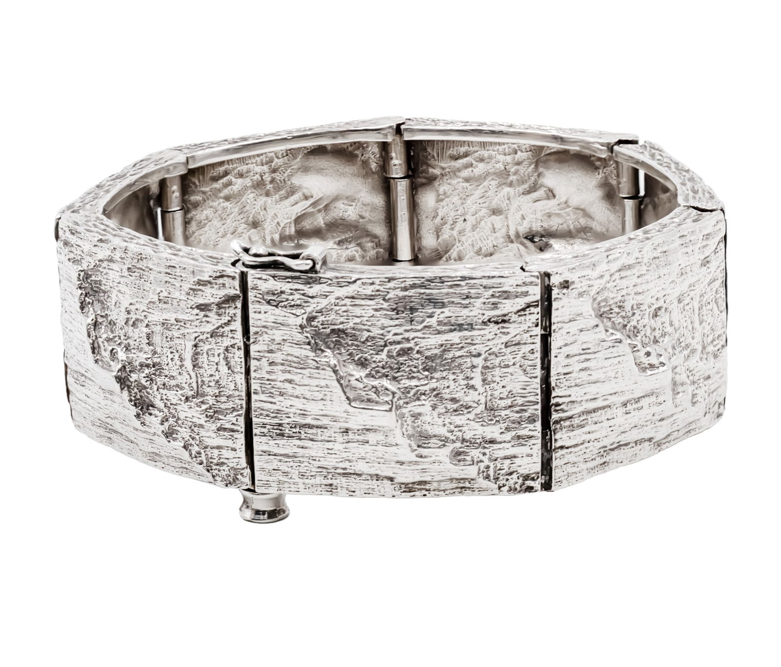 Anton Michelsen Danish Sterling Silver Bark Bracelet.: Anton Michelsen Danish Sterling Silver Bark Bracelet. Designed by Knud V. Anderson. Marked. Length: 18cm. Width: 2.1cm. 65gr.