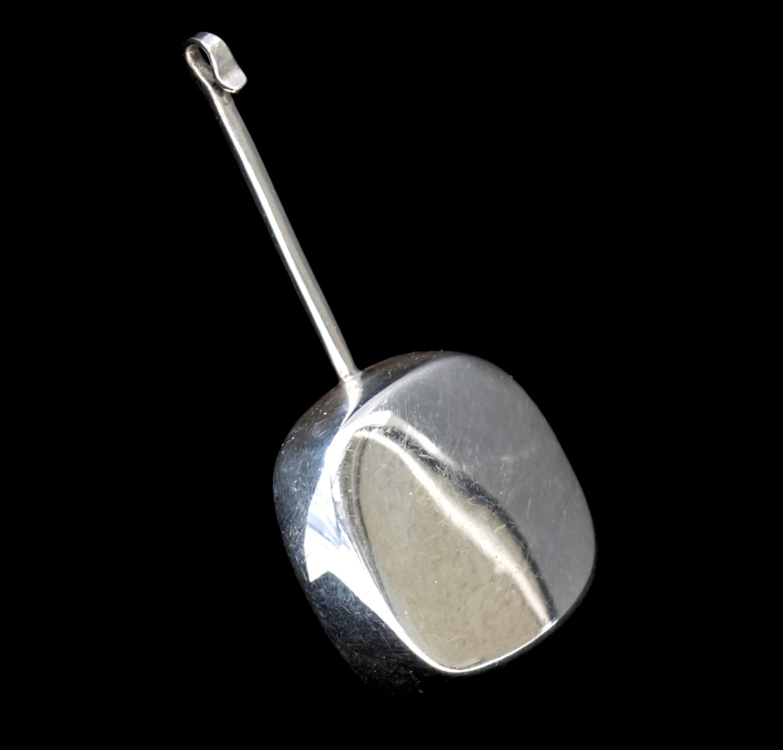 Vivianna Torun for Georg Jensen Sterling Silver Pendant.: Vivianna Torun for Georg Jensen Sterling Silver Pendant. Marked, model number 306. Length: 8cm. 19gr. Vivianna Torun Bulow-Hube (1927-2004) often known simply as Torun, was one of Sweden's most impor