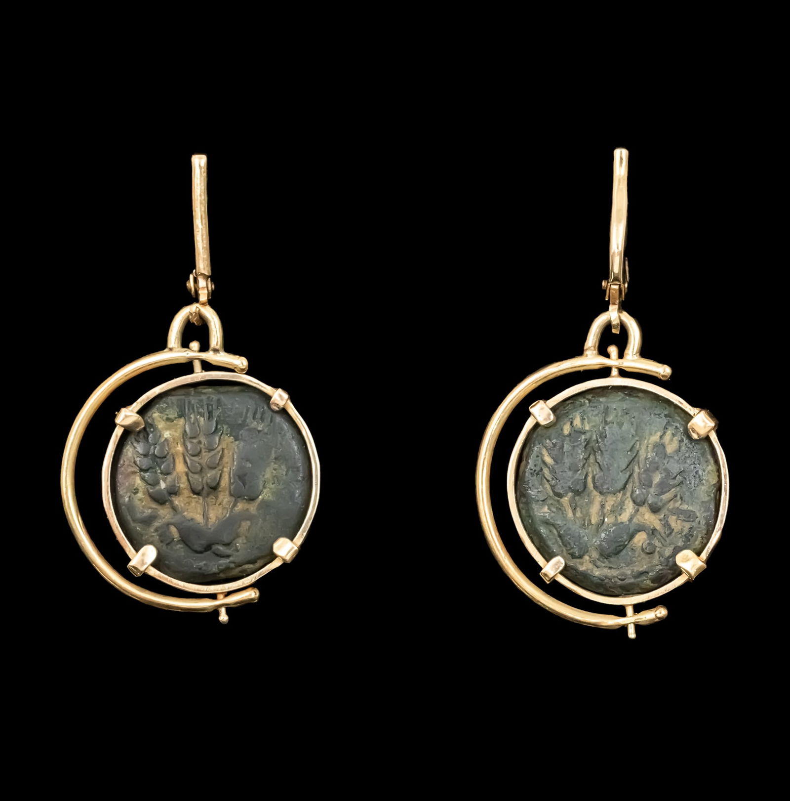 14k Yellow Gold Earrings. (1 of 2)