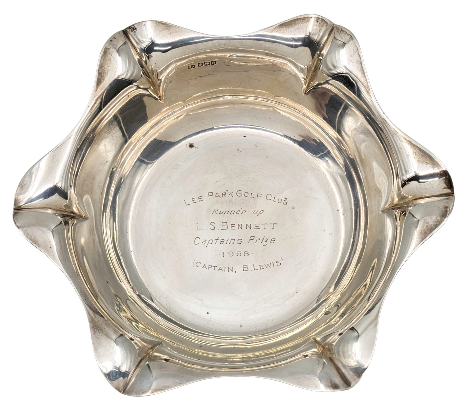 Sterling Silver Bowl, Atkin Brothers, Sheffield, England, 1922.: Sterling Silver Bowl, Atkin Brothers, Sheffield, England, 1922. Presentation bowl awarded in a Golf competition, inscribed: Lee Park Golf Club, Runner Up L.S Bennett Captains Prize 1958 (Captain, B. L