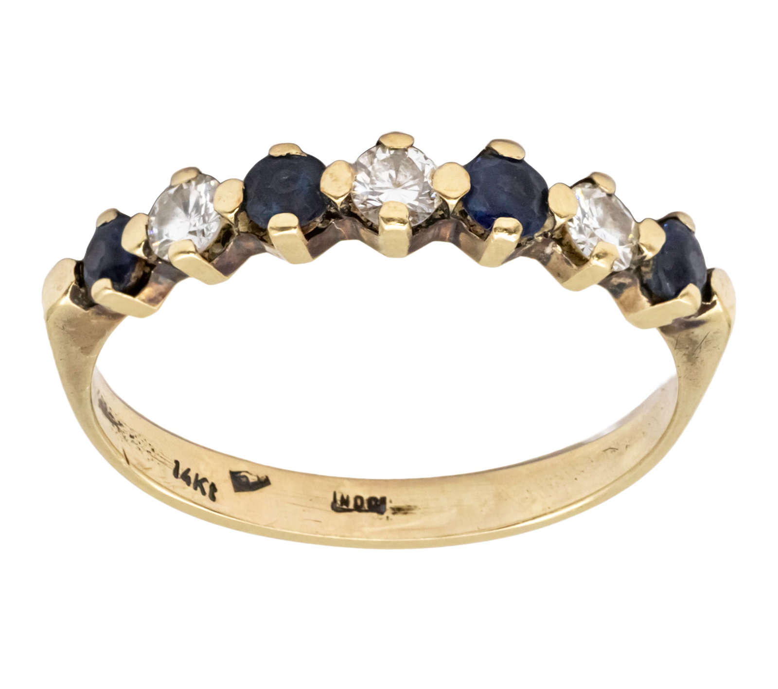 14k Yellow Gold Diamond and Sapphire Ring. (1 of 1)