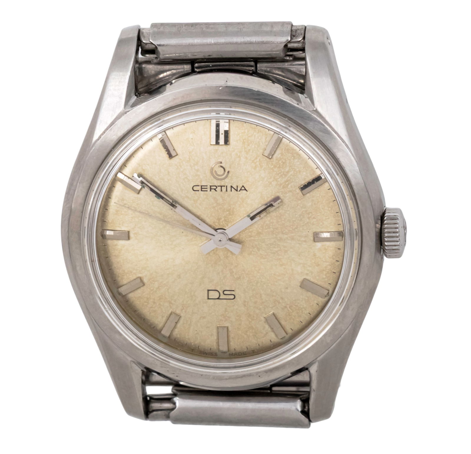 Certina DS Wristwatch, 1960s.: Certina DS Wrist Watch, 1960s. Mechanical movement, working condition. Stainless steel bracelet, working condition. 36mm. Cal: 25-66 Ref: 346.825