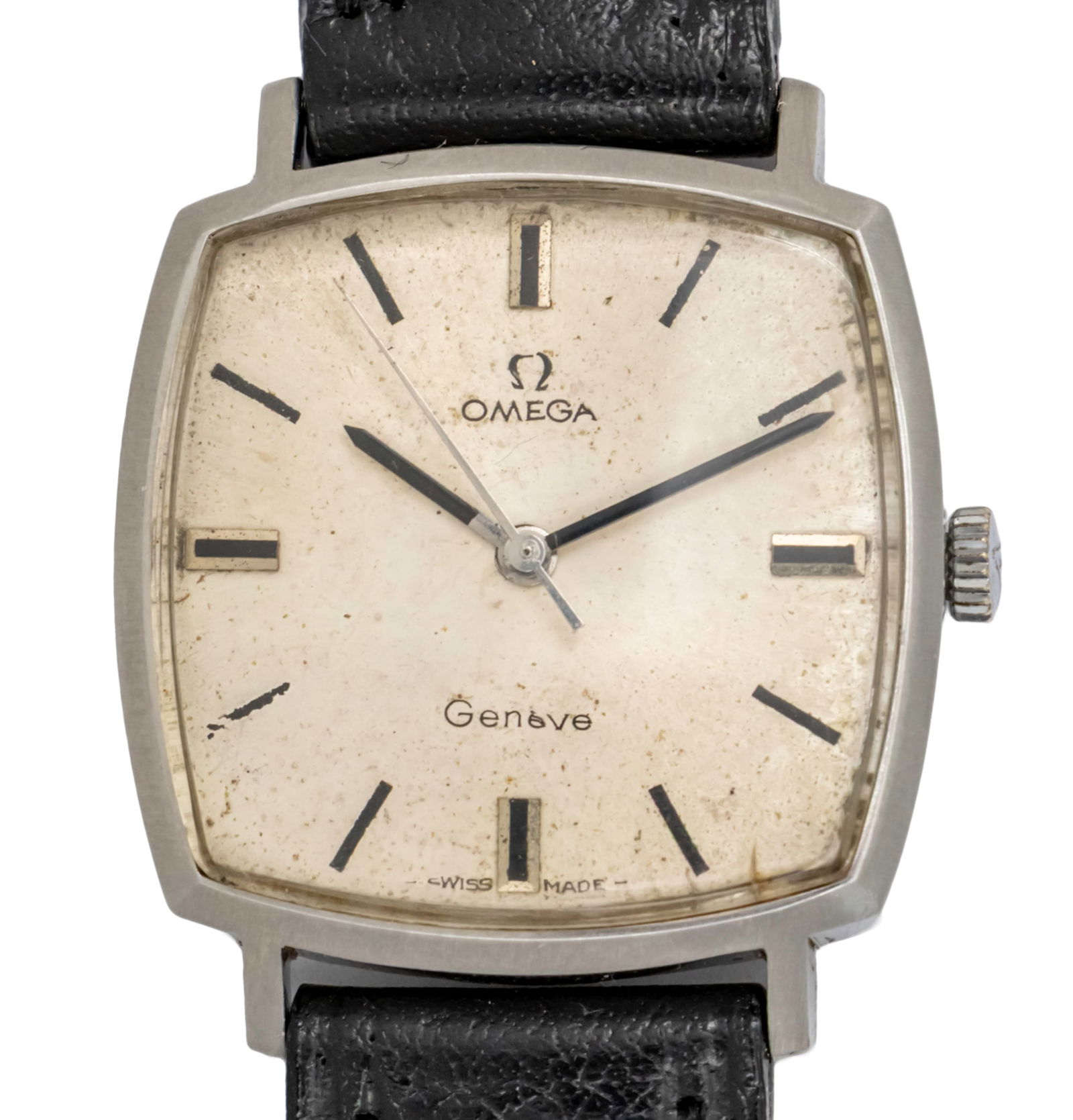 Omega Geneve Wristwatch.: Omega Geneve Wrist Watch. Mechanical movement, working condition. Leather strap. 27mm. Ref: 131.022 Cal: 601