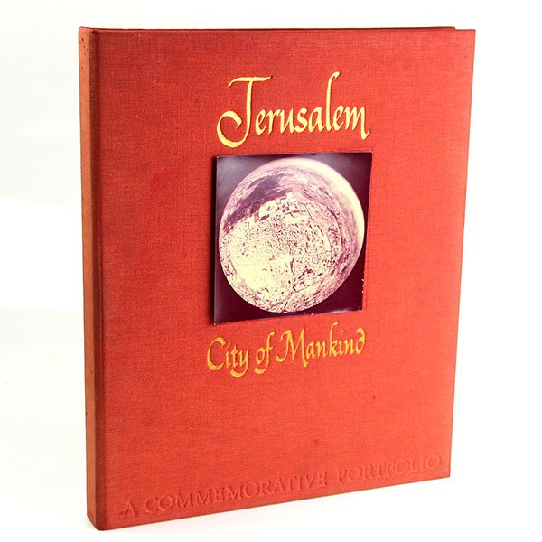 Cornell Capa Jerusalem City Of Mankind Photo Album 1973: Cornell Capa, Haas Baron Edmond De Rothschild Le "Jerusalem: City Of Mankind" Photo Album, 1973. The first copy was awarded to the President of the United States, the second to the President of the St