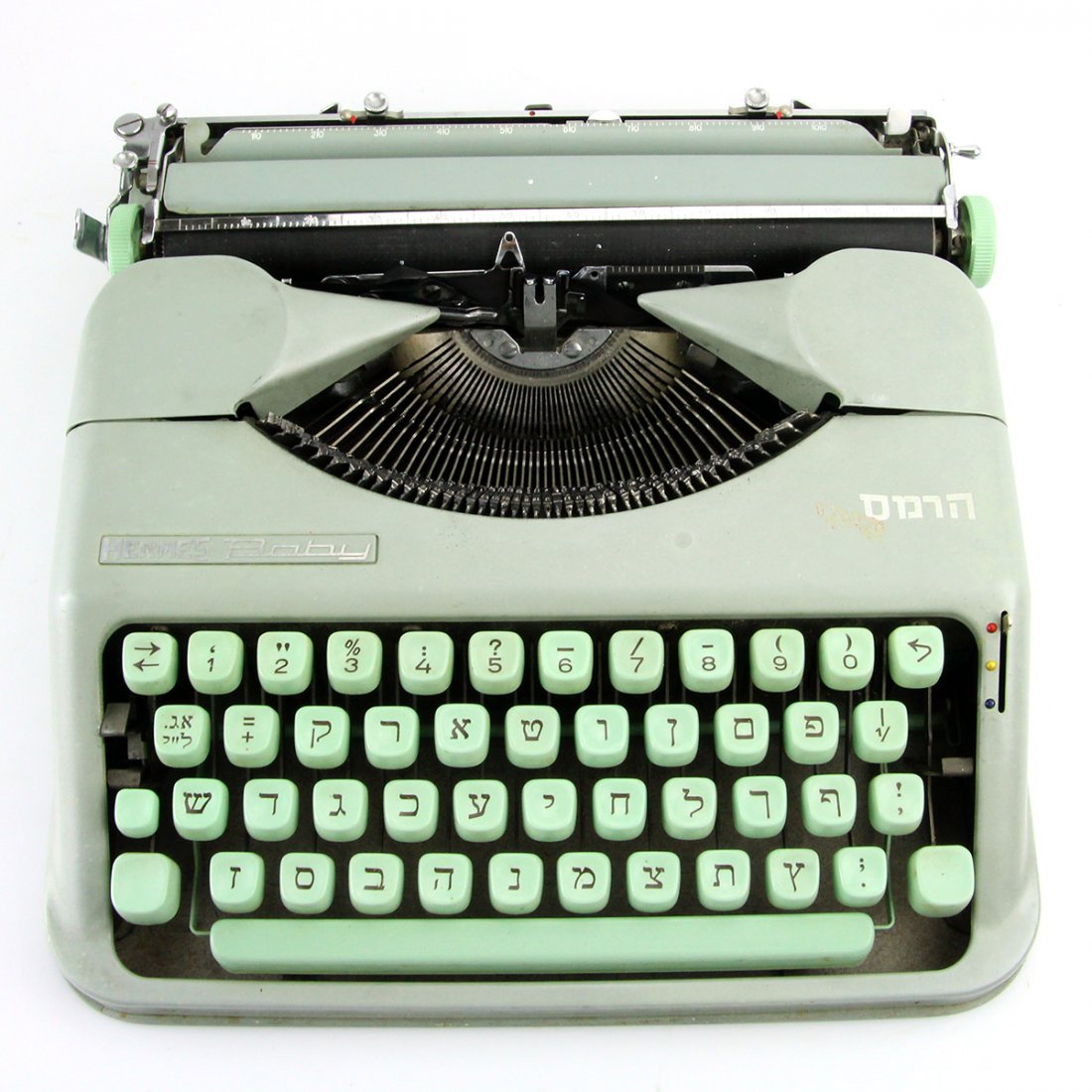 Vintage Hermes Baby Hebrew Typewriter. (1 of 6)