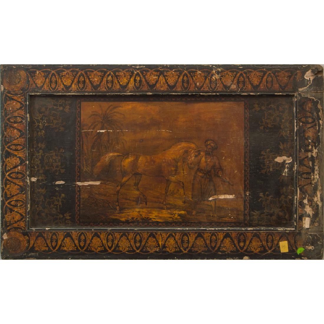 PANNELLO in legno stampato raffigurante "Paesaggio: PANNELLO in legno stampato raffigurante "Paesaggio arabo con cavallo e figura" entro cornice decorata a mano XIX secolo Misure: cm 58 x 95