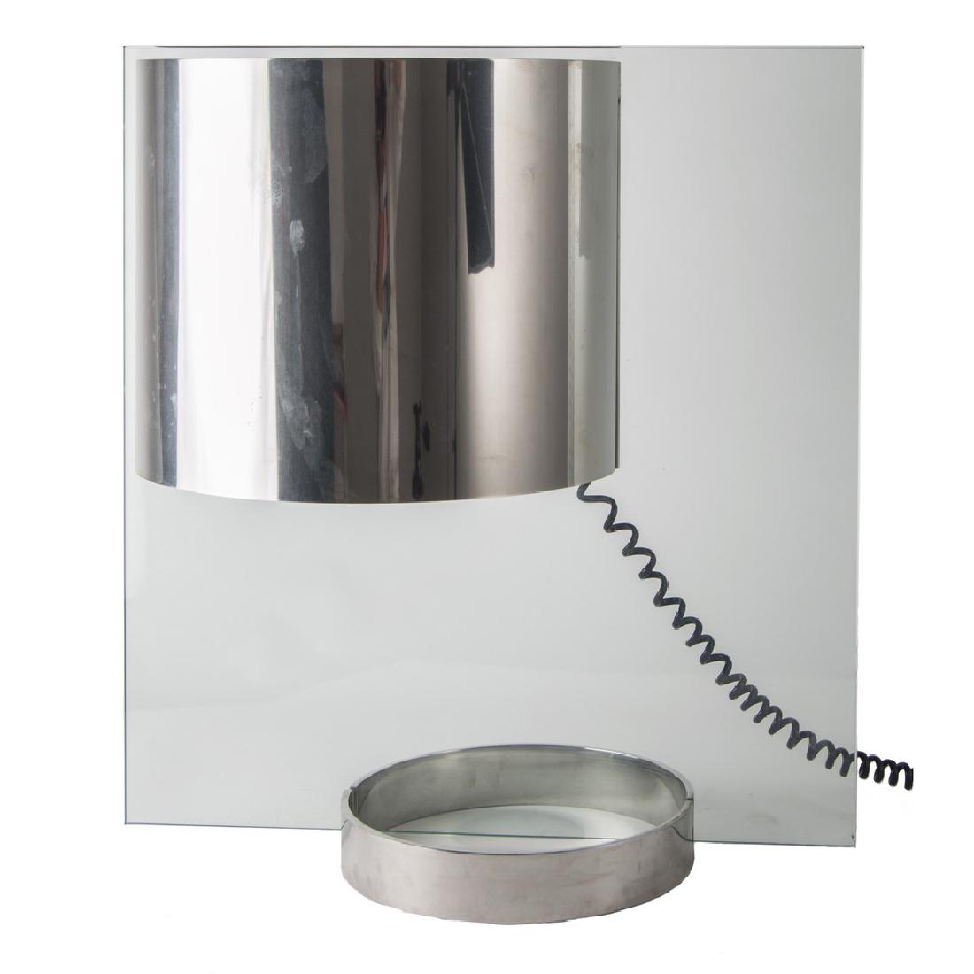 LUMENFORM (Anni '70) BELLA LAMPADA da tavolo in acciaio: LUMENFORM (Anni '70) BELLA LAMPADA da tavolo in acciaio vetro. Misure: cm 55 x 35 h 60,5