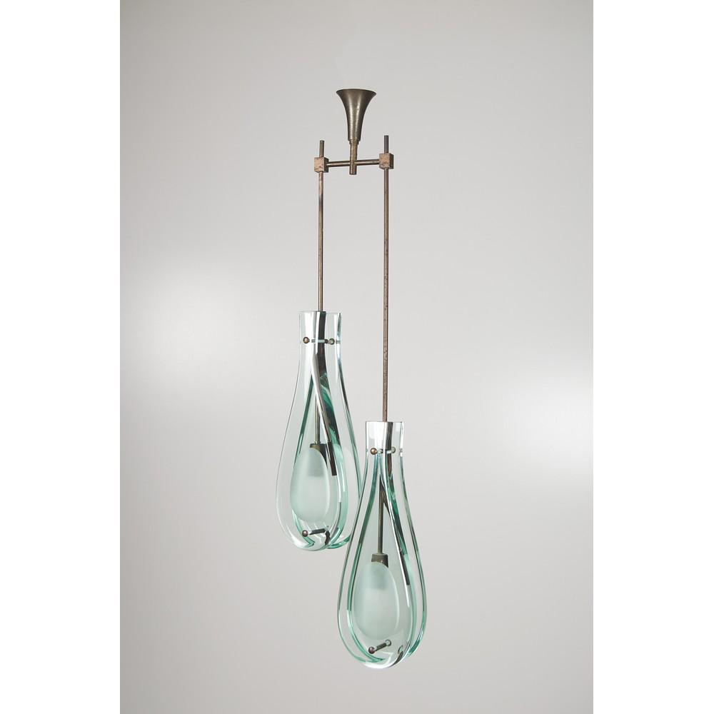 MAX INGRAND PER FONTANA ARTE 1960 Ca. LAMPADA a: MAX INGRAND PER FONTANA ARTE 1960 Ca. LAMPADA a sospensione modello 2259/2 con struttura in ottone nichelato e diffusori in cristallo molato e satinato. _x000D_ Bibliografia R. Aloi, L arredamento mod