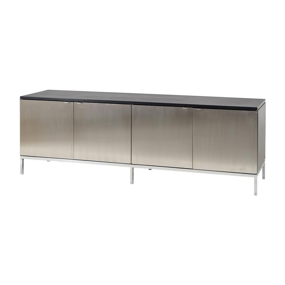 FLORENCE KNOLL PER KNOLL INTERNATIONAL ANNI '60: FLORENCE KNOLL PER KNOLL INTERNATIONAL ANNI '60 CREDENZA N. 2544 con quattro sportelli, struttura e piedi rivestiti in acciaio, piano in legno. Misure: cm 191,5 x 45 h cm 65