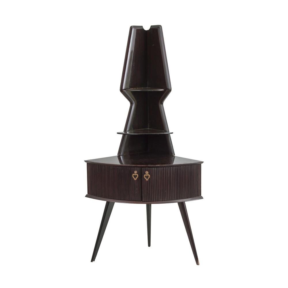 PRODUZIONE ITALIANA ANNI '60 ANGOLIERA ispirata a Ico: PRODUZIONE ITALIANA ANNI '60 ANGOLIERA ispirata a Ico Parisi composta da un corpo basso e da alzata. Misure: cm 73 x 48 x h 148