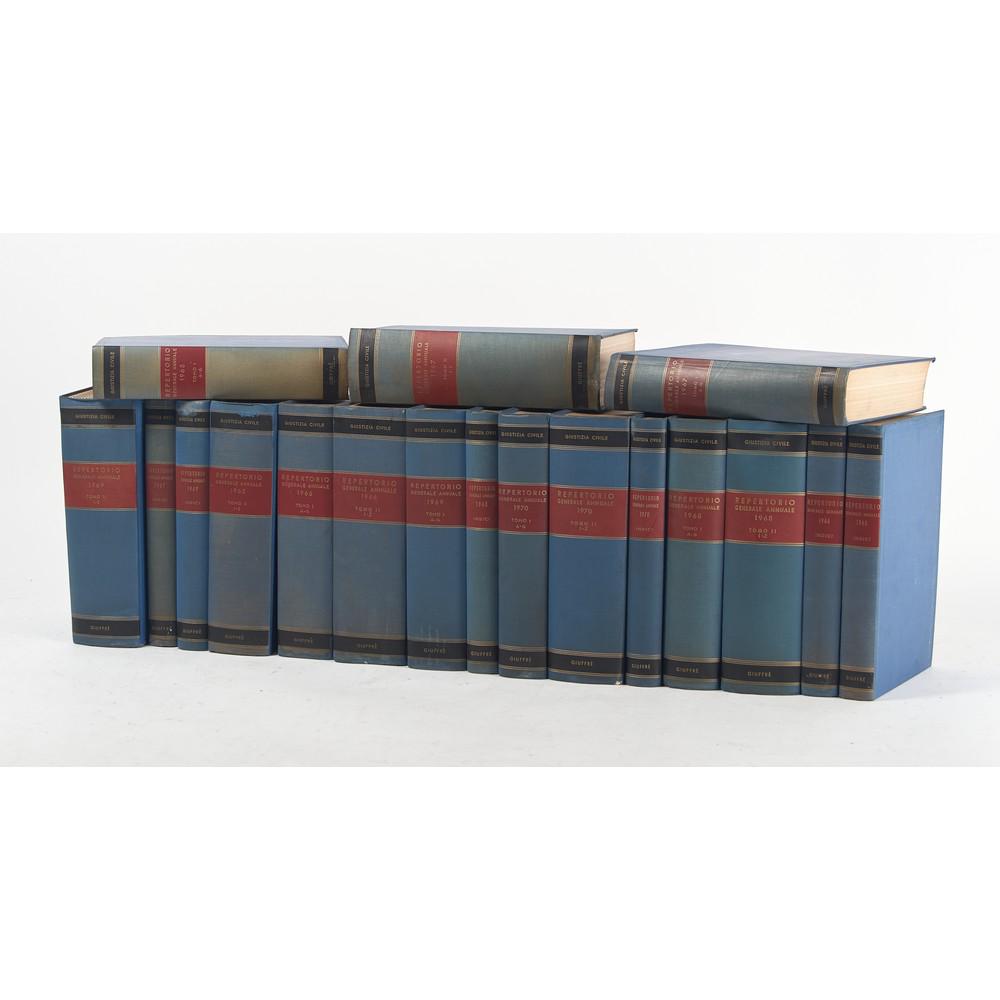 18 VOLUMI di Giustizia Civile, Repertorio Annuale, anni: 18 VOLUMI di Giustizia Civile, Repertorio Annuale, anni 1965,66,67,68,69 e 1970.