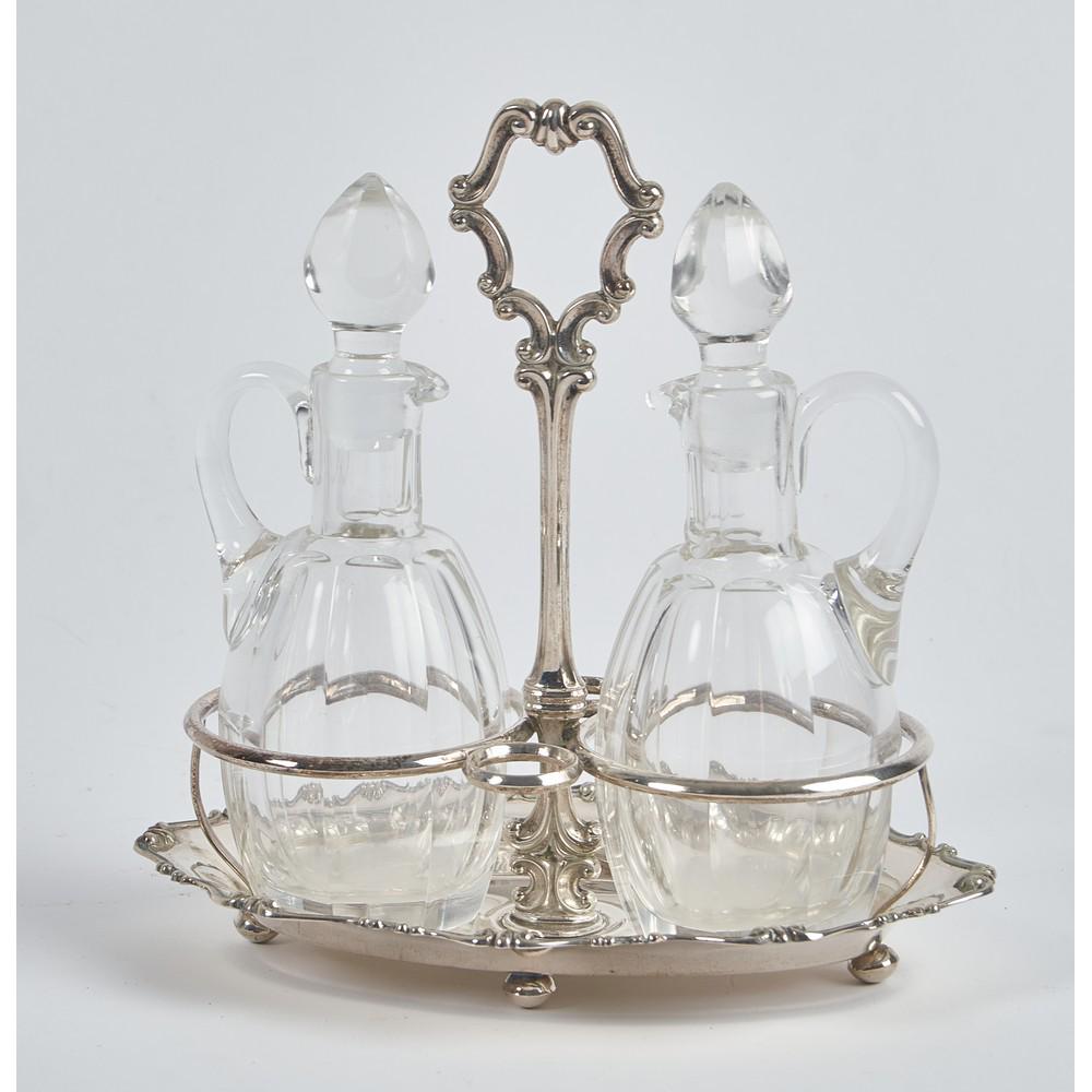 MENAGE in argento (g. 180) con bottigliette in vetro. (1 of 1)