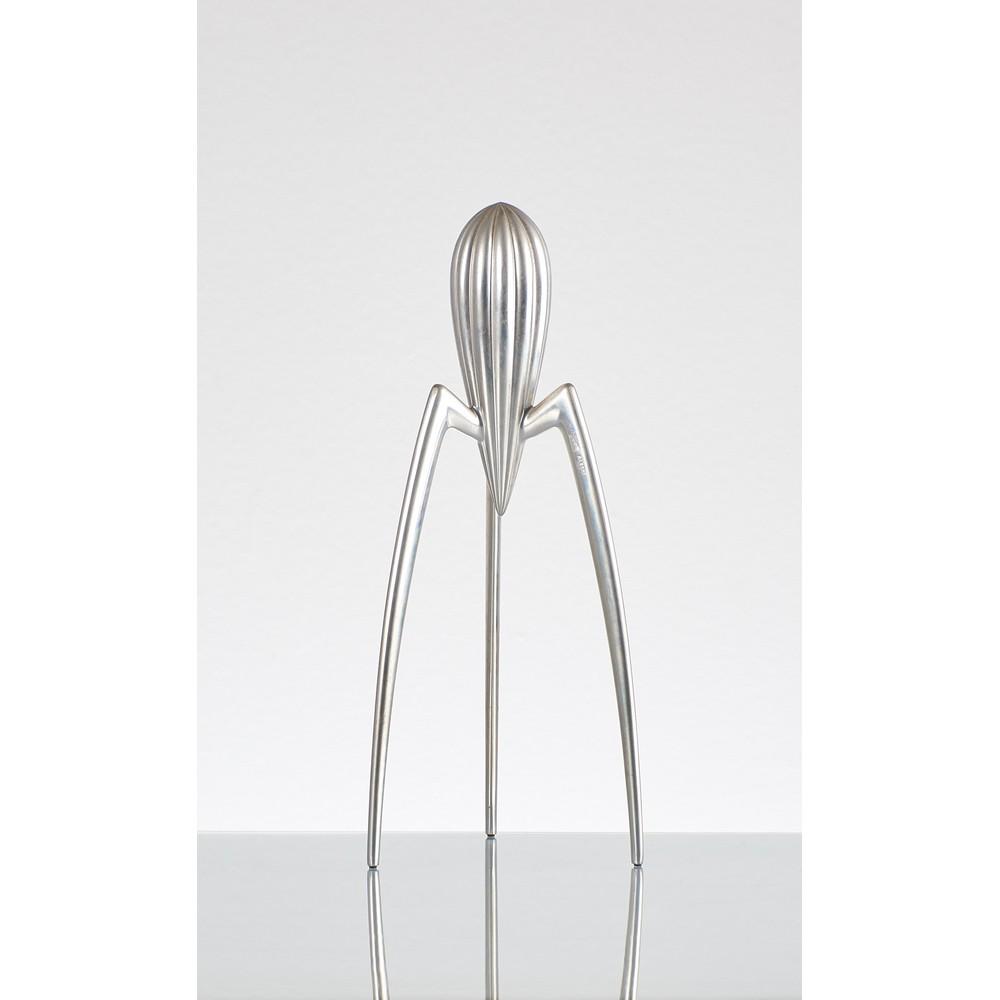 PHILIPPE STARCK Spremiagrumi â€œJuicy Salifâ€: PHILIPPE STARCK Produzione Kartel, Italia anni â€™90 Spremiagrumi in fusione di alluminio modello â€œJuicy Salif”. cm 12,5 x 12,5 Alt. cm 30.