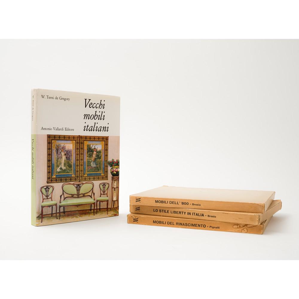 QUATTRO VOLUMI DI STORIA E COLLEZIONISMO DEL MOBILE: QUATTRO VOLUMI DI STORIA E COLLEZIONISMO DEL MOBILE DELLE EDIZIONI VALLARDI: 1) W. Terni de Gregory "Vecchi mobili italiani", ed. Antonio Vallardi, Milano 1969. Edizione riveduta a cura di Giovanni Ma