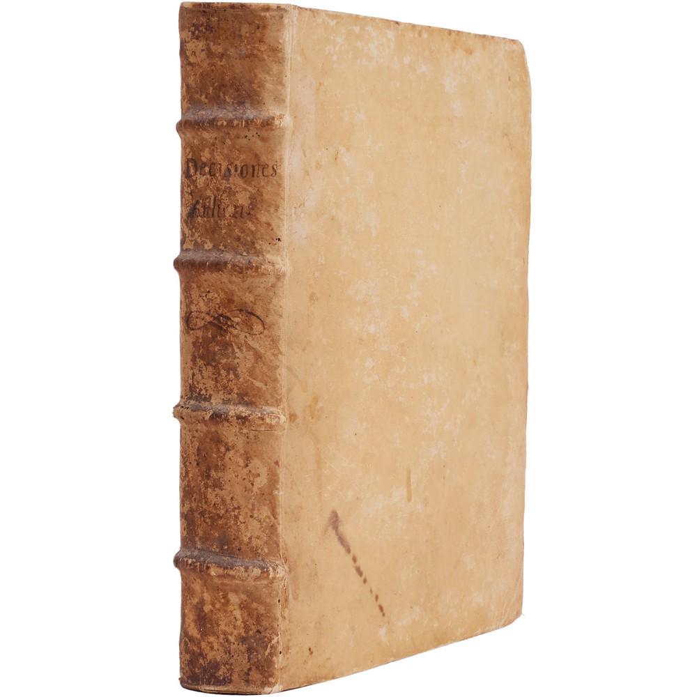 VOLUME, DECISIONES SACRI REGII CONSILII NEAPOLITANIâ€¦: Matthaei De Afflictis DECISIONES SACRI REGII CONSILII NEAPOLITANI â€¦. HIS ACCESSERE ALIAS THOMAE GRAMMATICI & CAESARIS VRSILI I.C. NEAPOLITAN AUREAE ADNOTATIONES, CASUUMQ; NOUAE QUAEDAM DECIFIONE