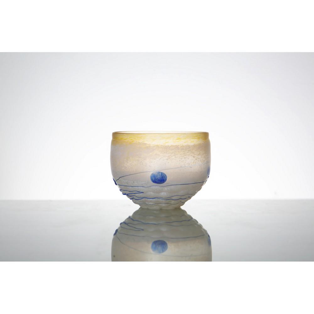 BERTIL VALLIEN, Una ciotola (1 of 1)