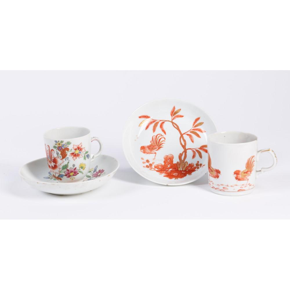 DUE TAZZINE con piattini in porcellana Ginori (1 of 1)