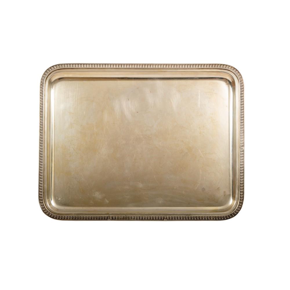 VASSOIO rettangolare in argento, bordo sbalzato (1 of 1)