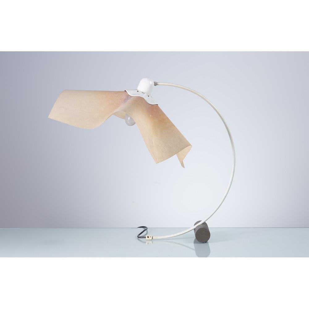 MARIO BELLINI, Lampada da tavolo modello "Area curva" (1 of 1)