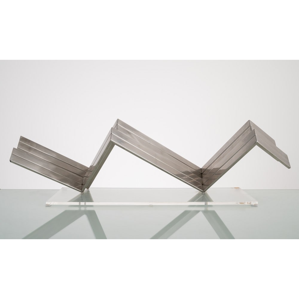 SALVATORE MESSINA,Scultura “Rifrazione scomposta orizzontale” (1 of 2)