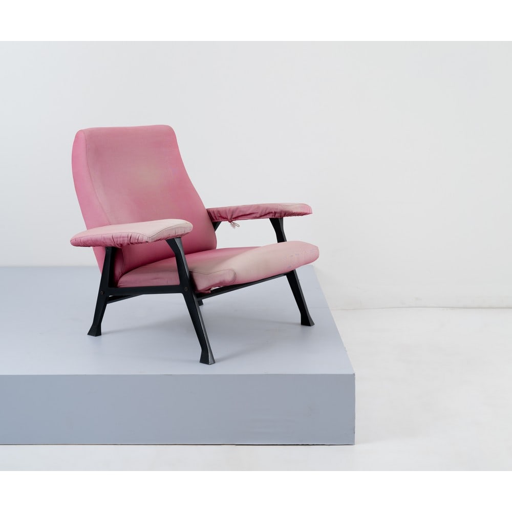 ROBERTO MENGHI, Poltrona modello “Hall” (1 of 1)