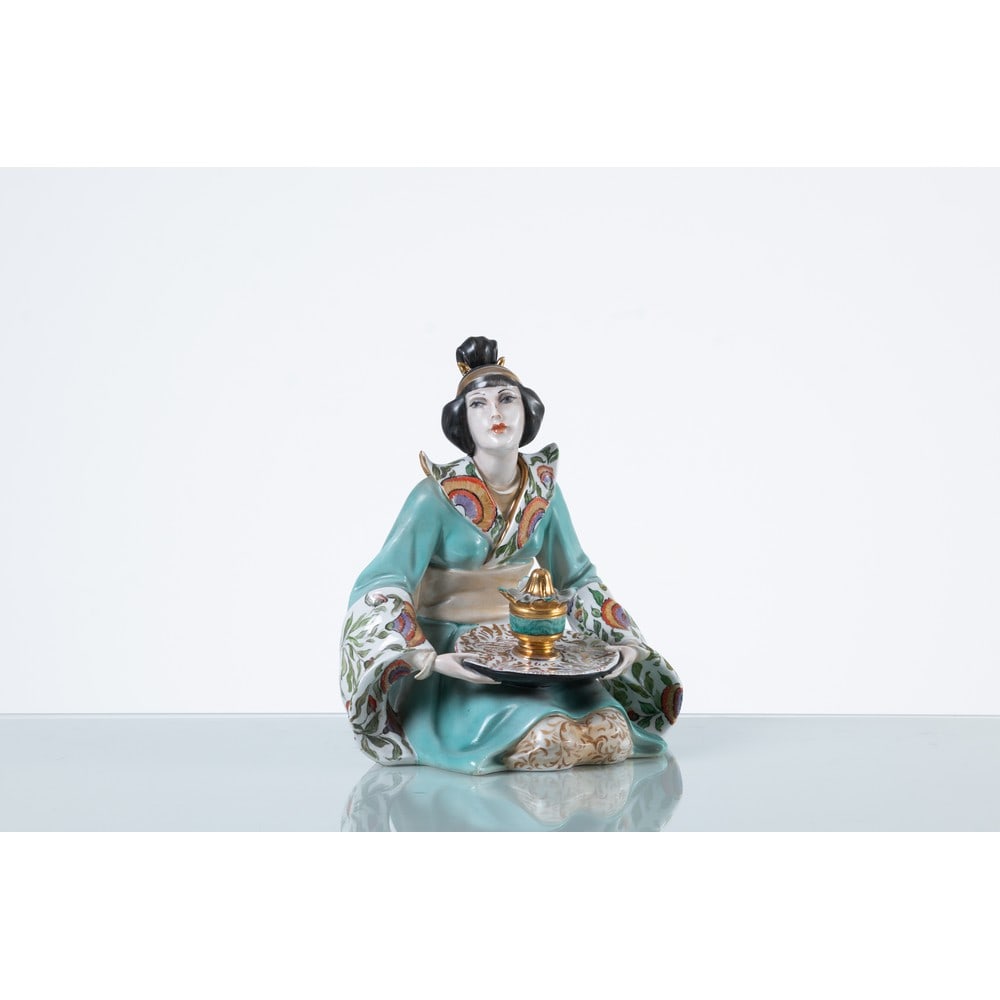 CERAMISTA ITALIANO, Figura di donna orientale (1 of 1)