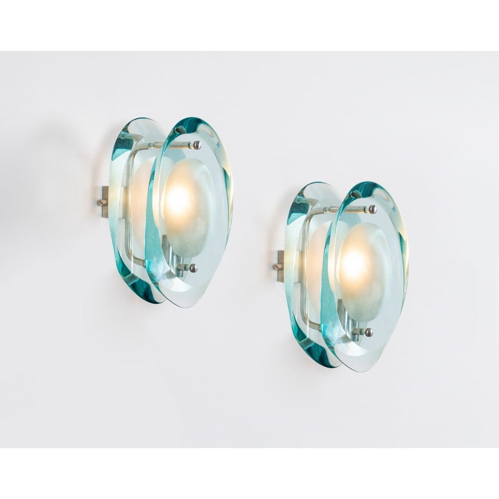 MAX INGRAND, Coppia di lampade da parete modello “2093” (1 of 2)