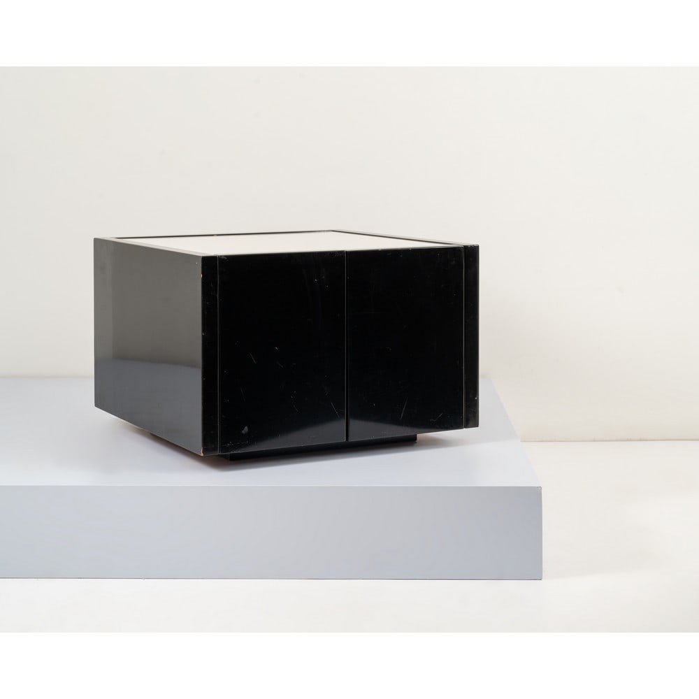 LELLA E MASSIMO VIGNELLI, Mobile bar della serie “Saratoga” (1 of 1)