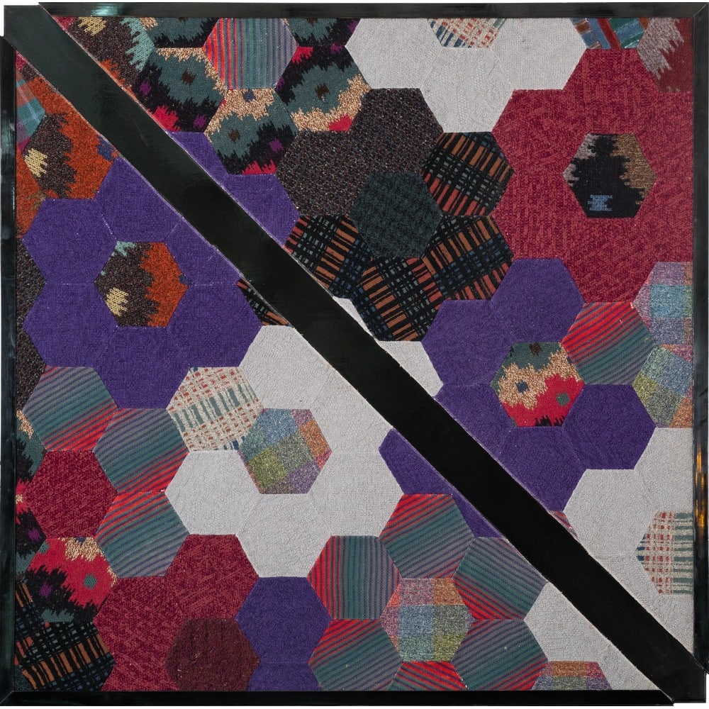 SAPORITI ITALIA, Pannello su supporto rigido quadrato (1 of 1)