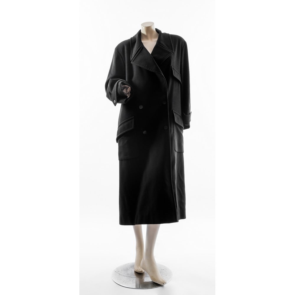CHANEL, Cappotto in cachemire e lana nera (1 of 2)