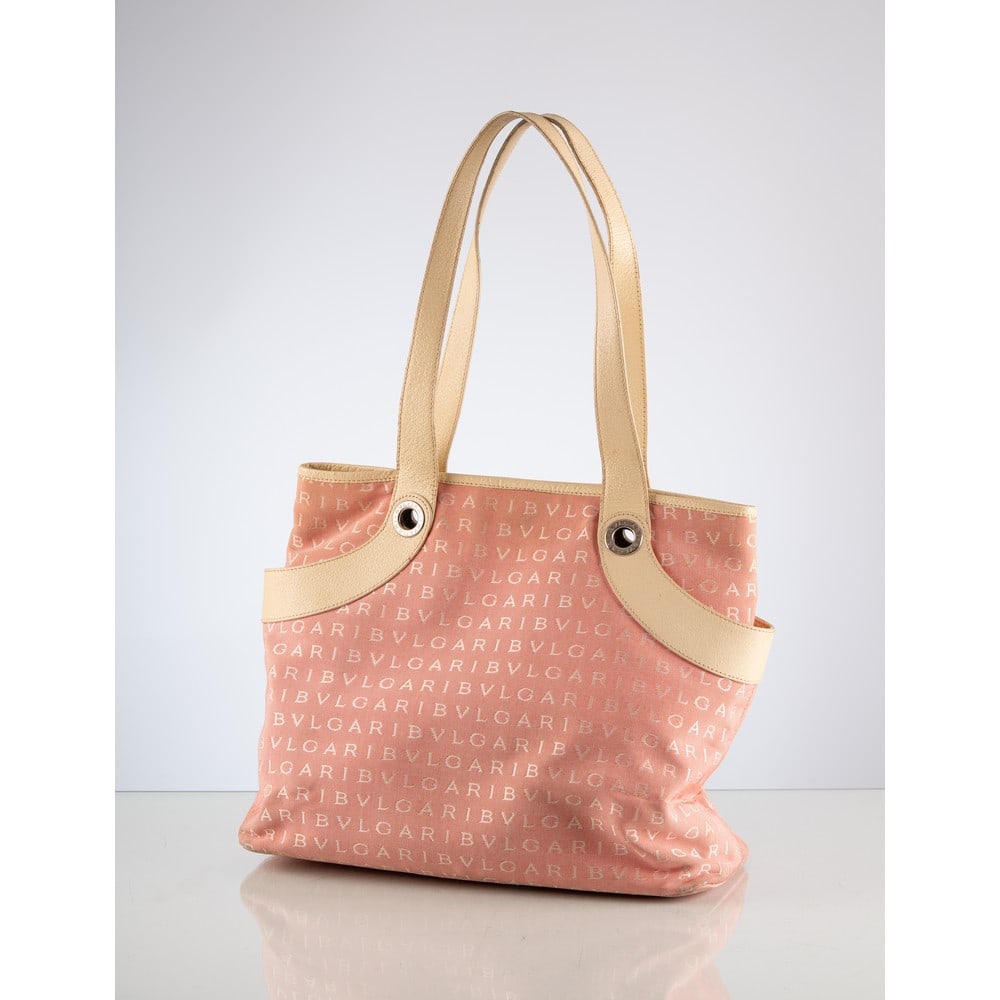 BULGARI, Borsa a spalla “Logomania (1 of 2)