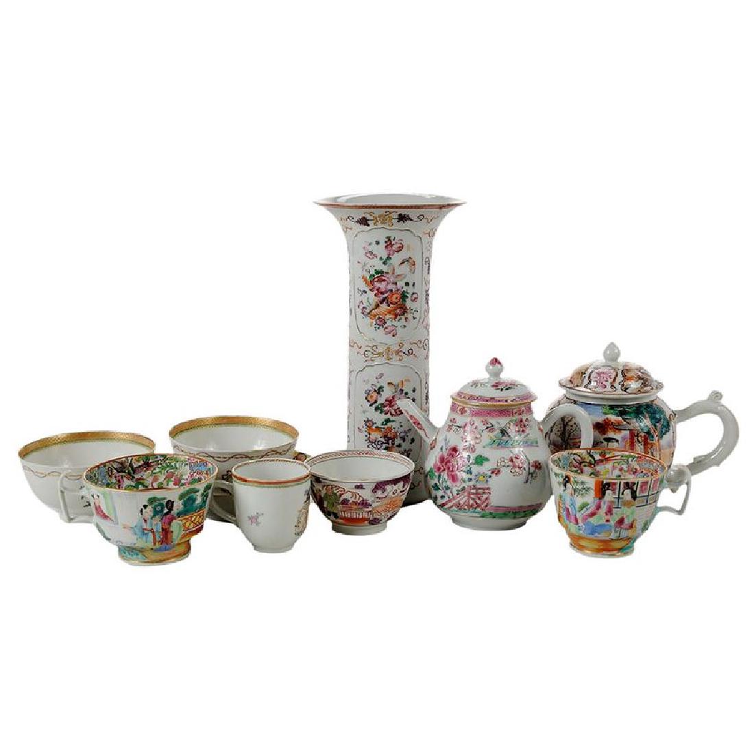 Group of Ten Pieces Chinese Export Porcelain (1 of 4)