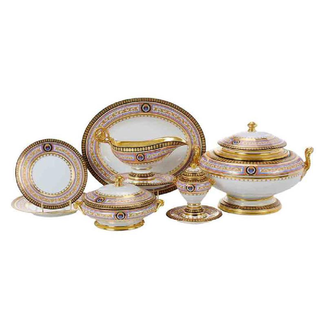 50 Pieces Royal Vienna Armorial Dinner Service (1 of 8)