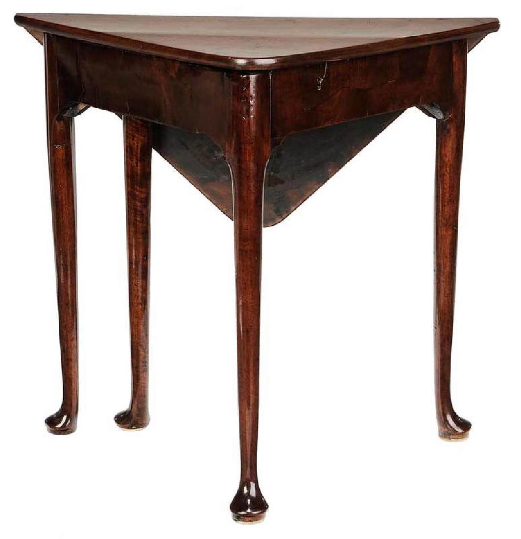 Queen Anne Figured Mahogany Handkerchief Table (1 of 6)