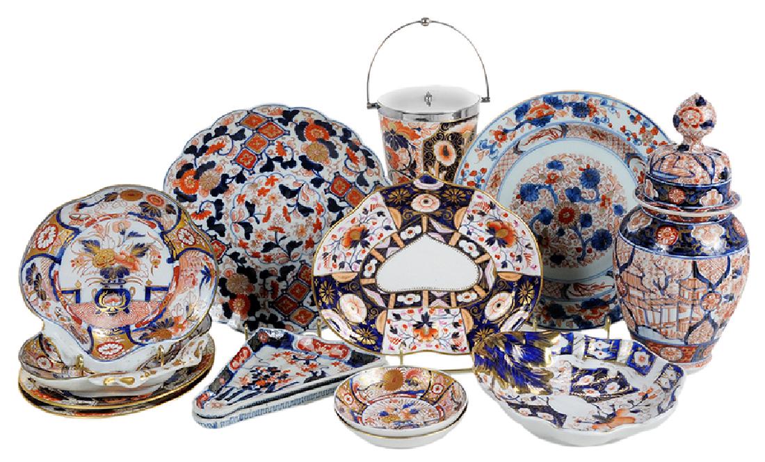 14 Pieces of Imari Porcelain: British/Chinese/Japanese, 19th century, all decorated in imari palatte with gilt, leaf shaped dish with orange mark of Derby, 10 in.; pair of dessert plates, Royal Worcester marks, 8 in.; pair of ber