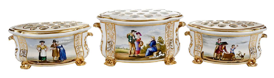 Three Bloor Derby Bough Pots with Covers (1 of 10)