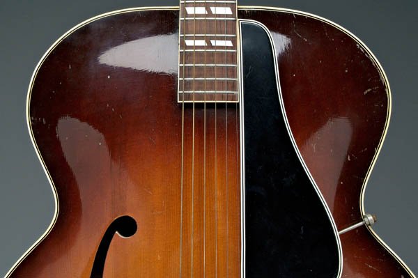 1950 Gibson S300 guitar, - 3