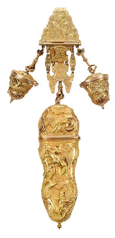 Gilt Chatelaine and Sewing Case (1 of 6)