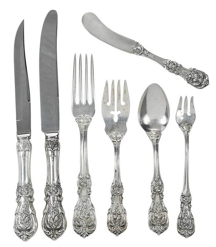 Francis I Sterling Flatware, 213 Pieces (1 of 8)