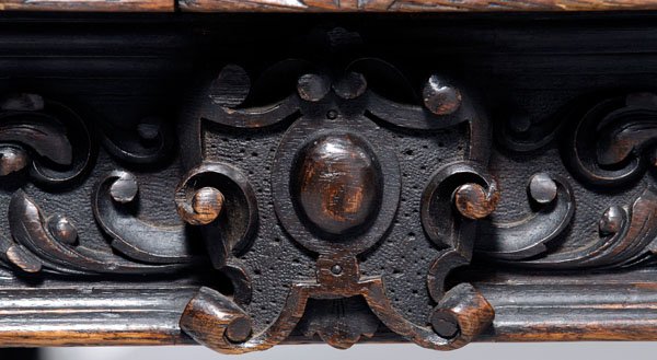 Belgian carved banquet table, - 3