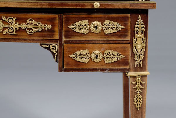 Fine Louis XVI style cylinder desk, - 4
