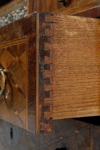 Louis XV style marquetry commode, - 7