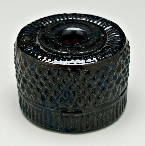 Coventry blown glass inkwell,