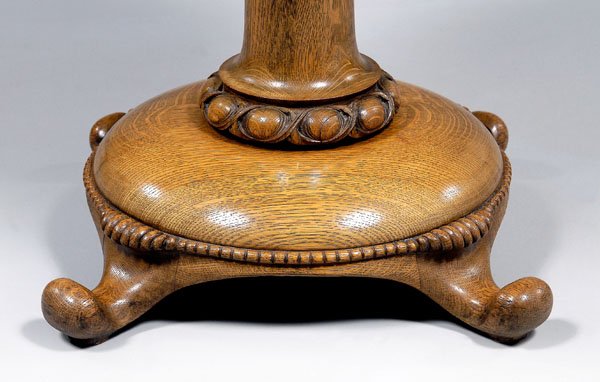 Victorian oak pedestal table, - 2