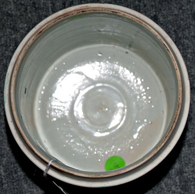 Pair [famille rose] lidded jars - 7