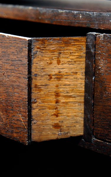English table desk dated 1745, - 8