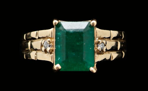 Emerald, diamond ring and earrings - 3
